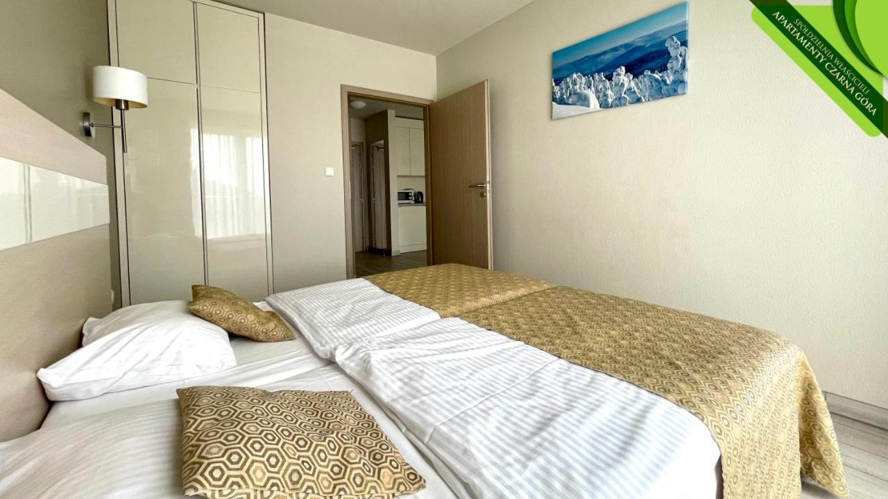 Sw Apartamenty Czarna Gora Sienna  Exteriör bild