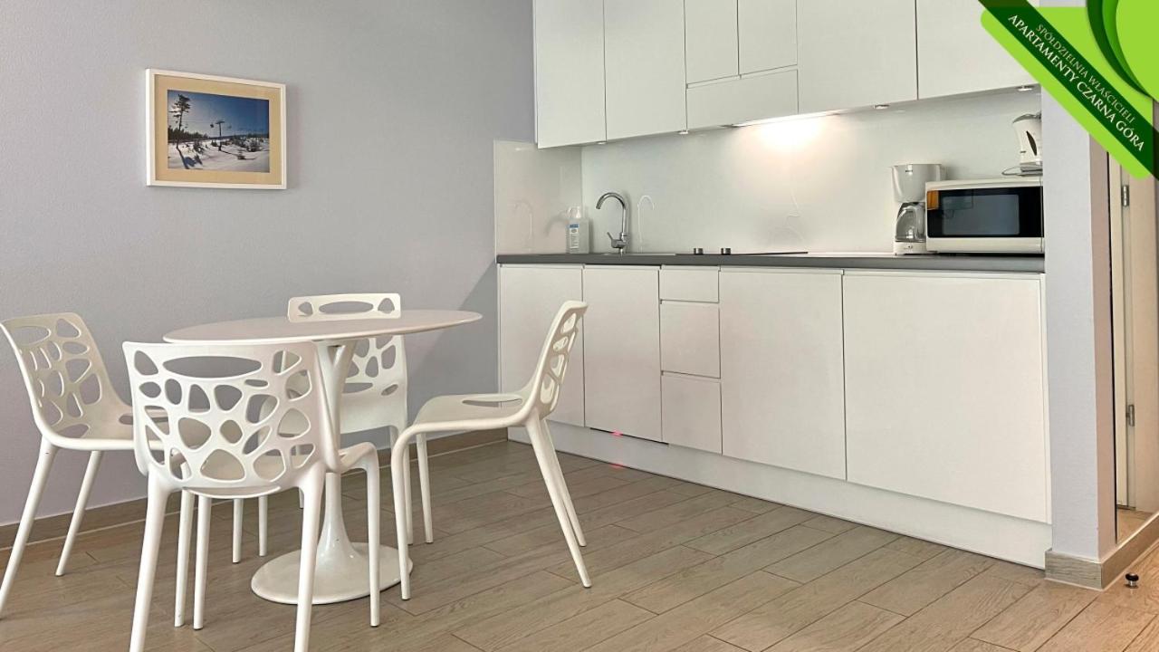 Sw Apartamenty Czarna Gora Sienna  Exteriör bild