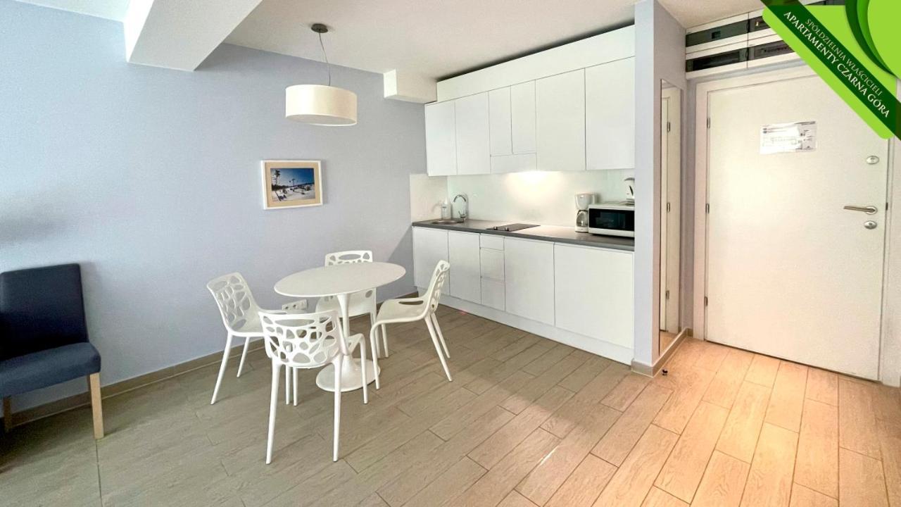Sw Apartamenty Czarna Gora Sienna  Exteriör bild