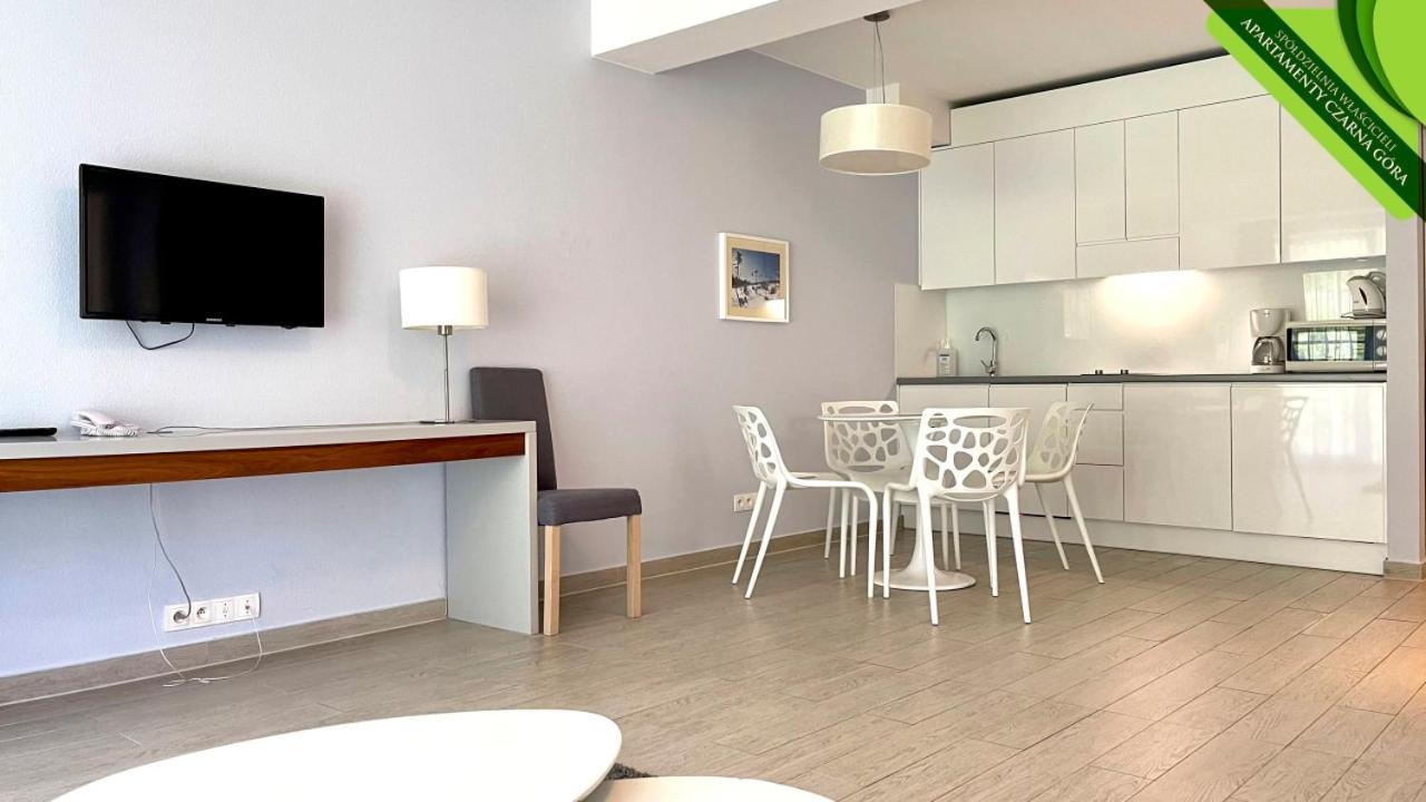 Sw Apartamenty Czarna Gora Sienna  Exteriör bild