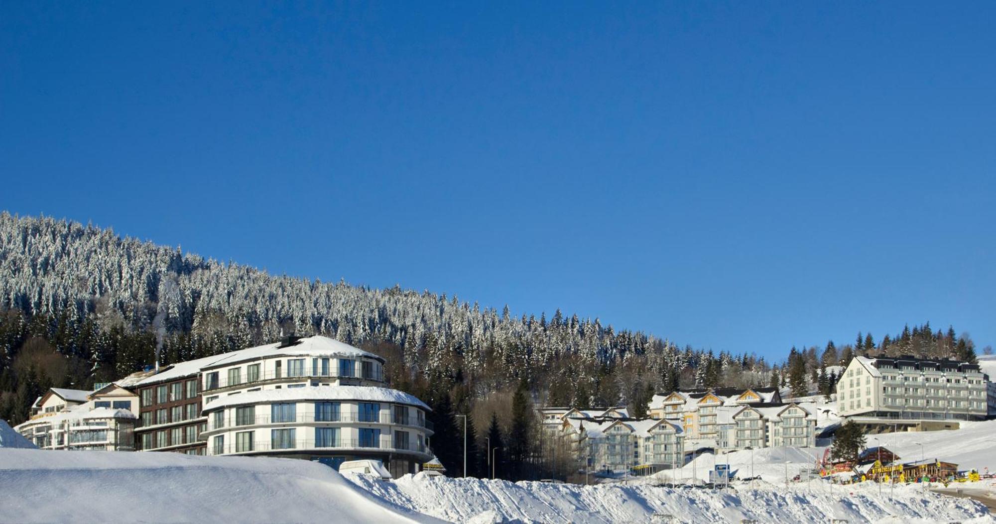 Sw Apartamenty Czarna Gora Sienna  Exteriör bild