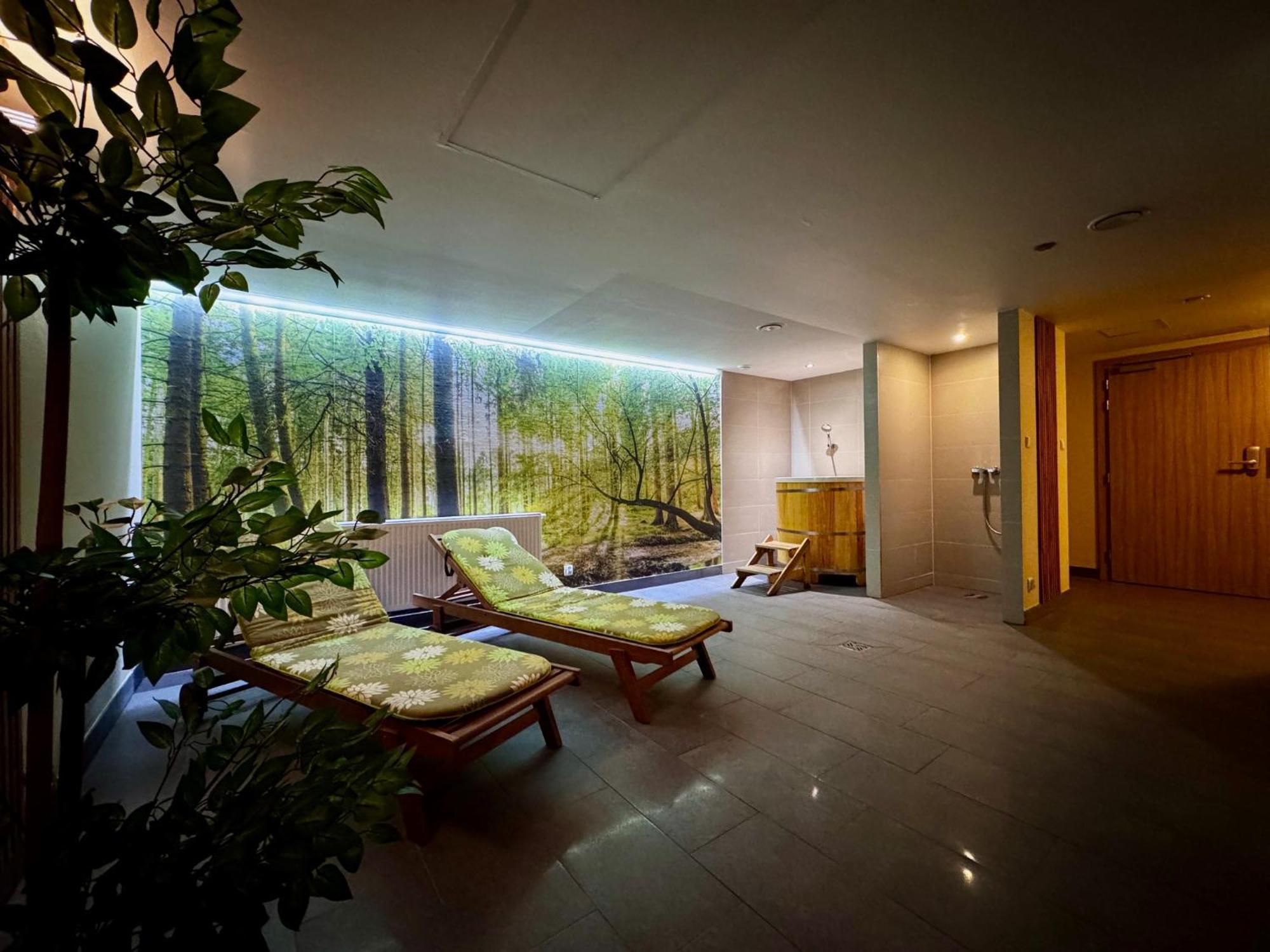 Sw Apartamenty Czarna Gora Sienna  Exteriör bild