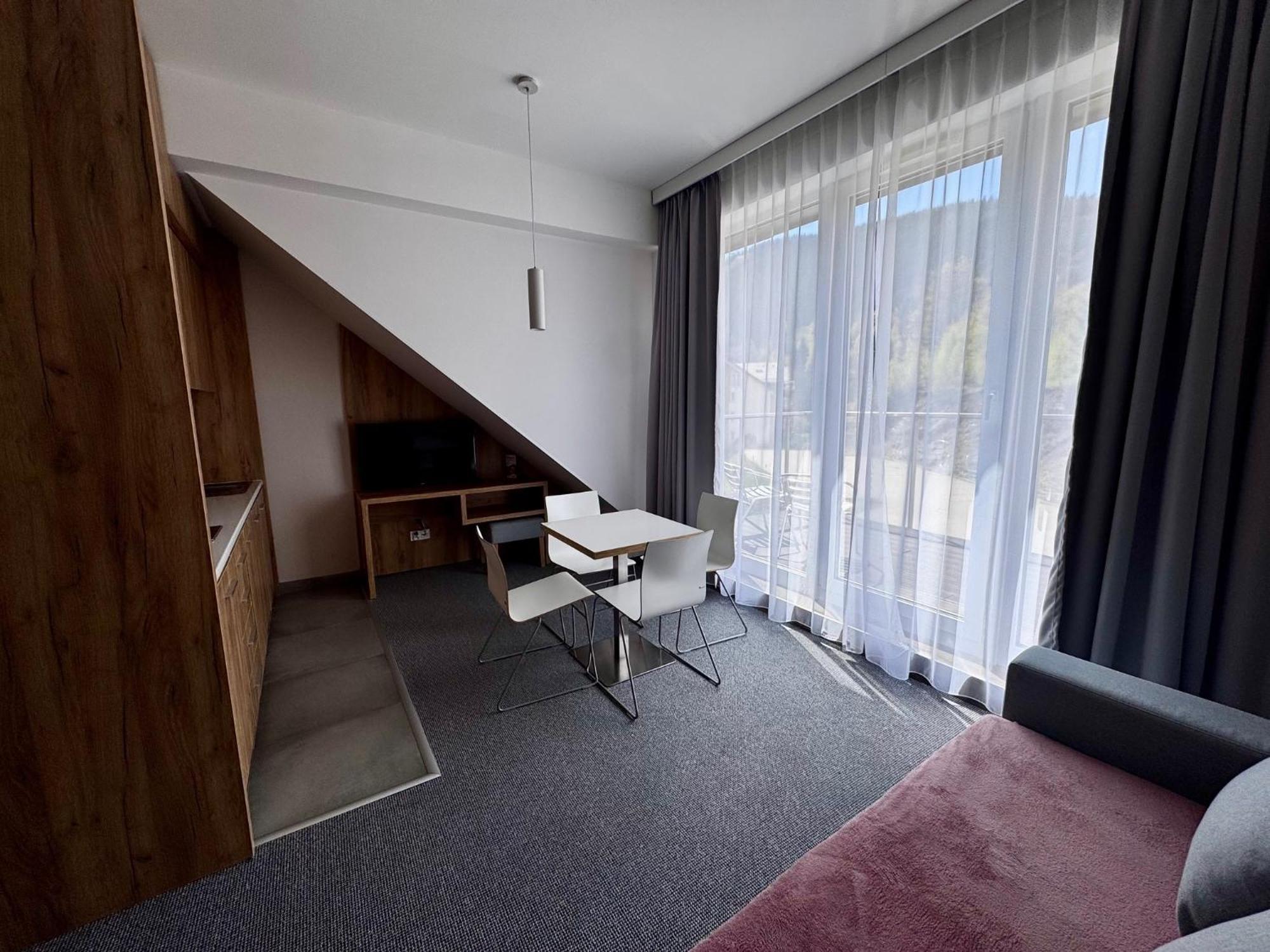Sw Apartamenty Czarna Gora Sienna  Exteriör bild